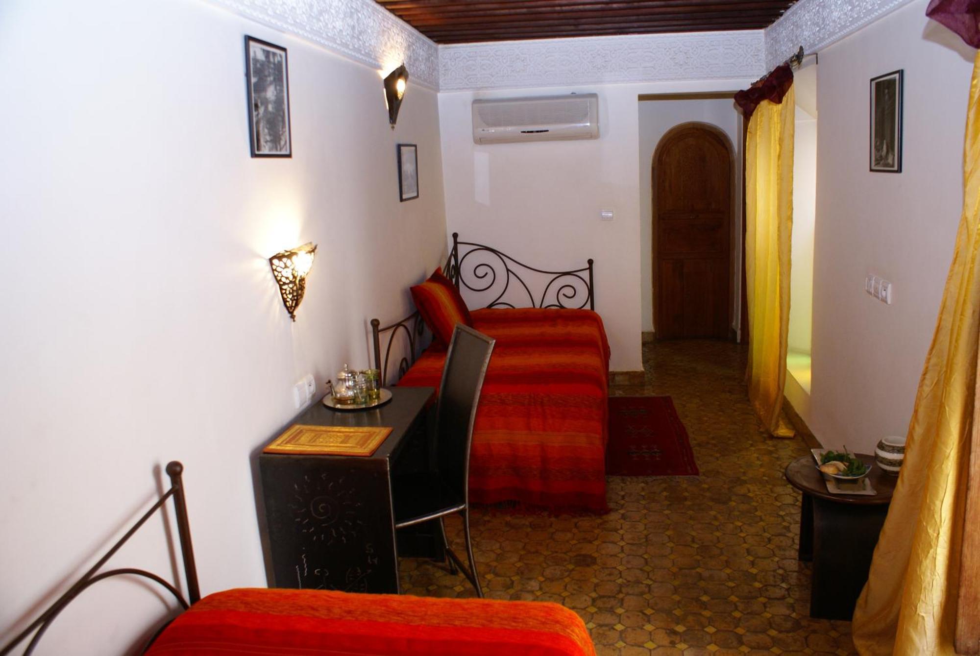 Riad Attarine Φεζ Εξωτερικό φωτογραφία